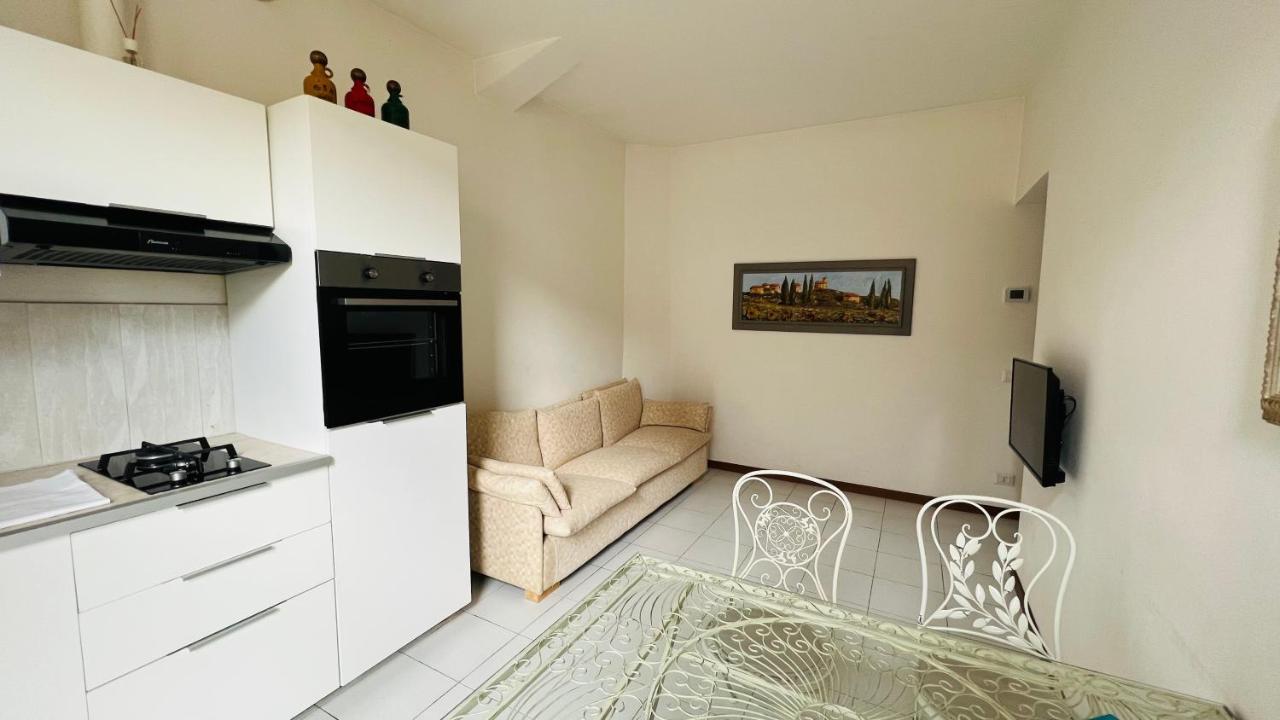 Meschihouse - Leonardo 35 Apartment Lecco Exterior foto